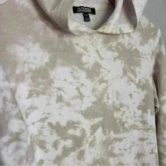 Jackson Thermal Style Long Sleeve Hoodie Size XS Tan Tie dye, EUC only worn once - Picture 2 of 4